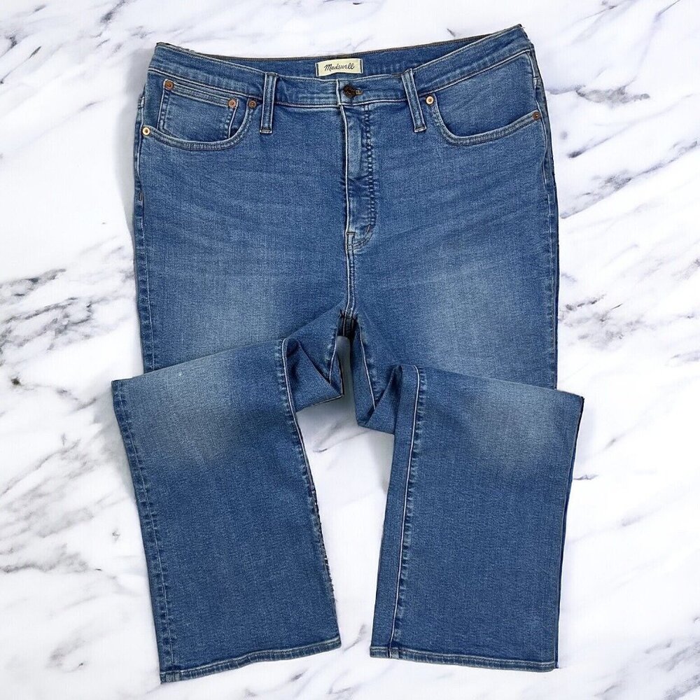 Madewell Cali Demi Boot Jeans Size 33 Dorrance Wash Ankle Crop ND553